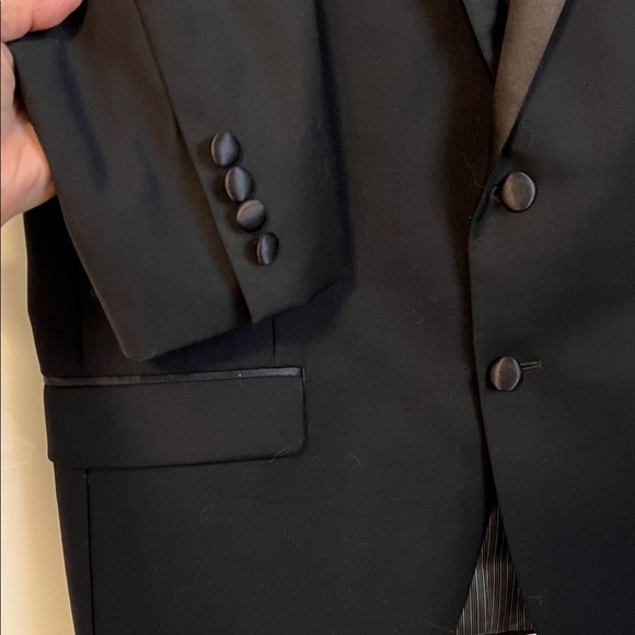 NWOT CK 100% Wool Slim Fit Classic Black Blazer Satin Accent, Size 40Man/10Women - Picture 4 of 12